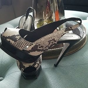 Snake skin Sling back peep toe heels